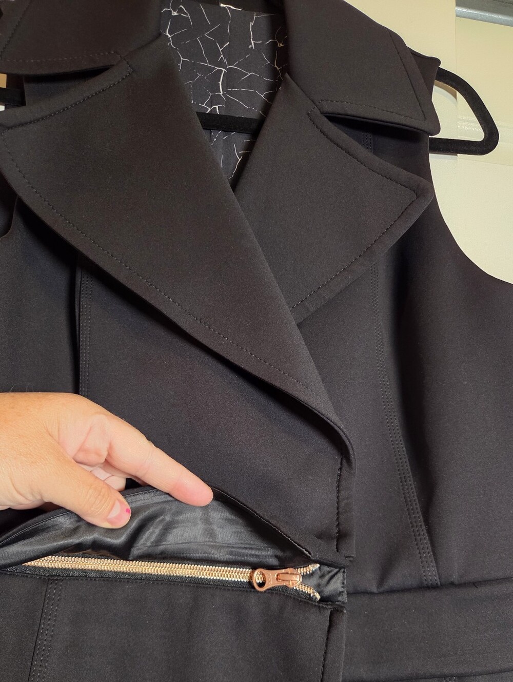 Lululemon Quick Change Vest Black Women's Size 6 Convertible Long Sleeveless - Picture 9 of 12